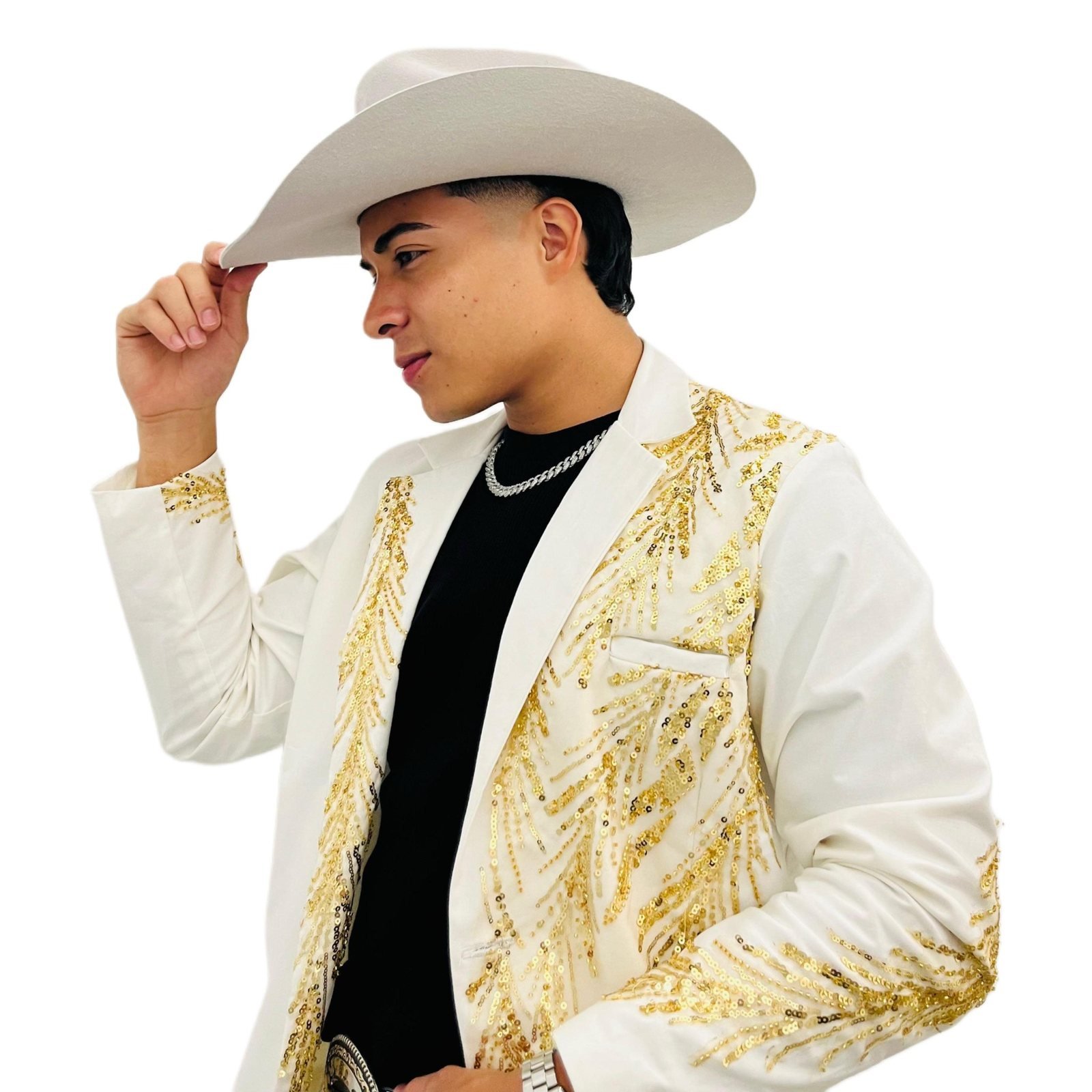 Santi Escobar de perfil con sombrero